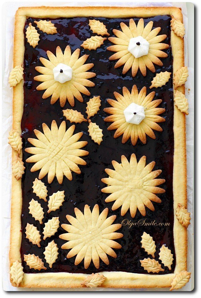 Mazurek wielkanocny z powidłami Mazurek wielkanocny z powidłami