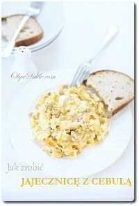 Jak zrobić jajecznicę z cebulą