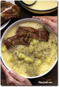 GROCHÓWKA NA WĘDZONYCH ŻEBERKACH