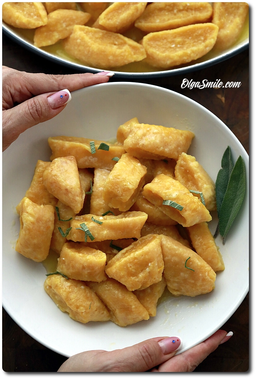 KOPYTKA Z MARCHEWKĄ