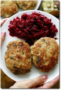 KOTLETY MIELONE Z PODGRZYBKAMI