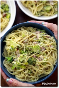 MAKARON Z BROKUŁEM I ŚMIETANĄ