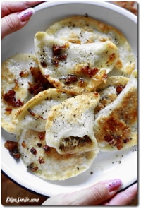 ODSMAŻANE PIEROGI Z KAPUSTĄ
