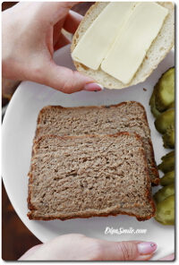 PASZTET Z KURCZAKA Z WĄTRÓBKĄ