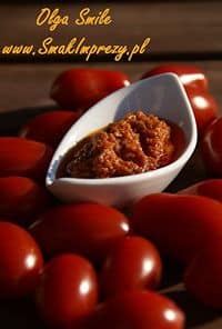 Pesto pomidorowe i bazyliowe