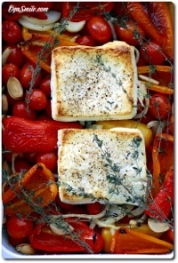 FETA Z POMIDORAMI I PAPRYKĄ