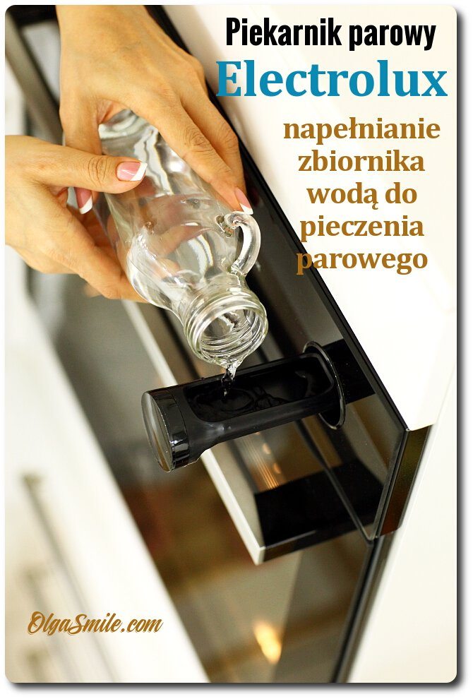 Piekarnik parowy marki Electrolux model EOB8757ZOZ