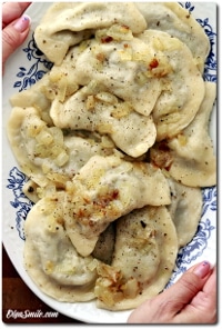 PIEROGI Z GĘSINĄ