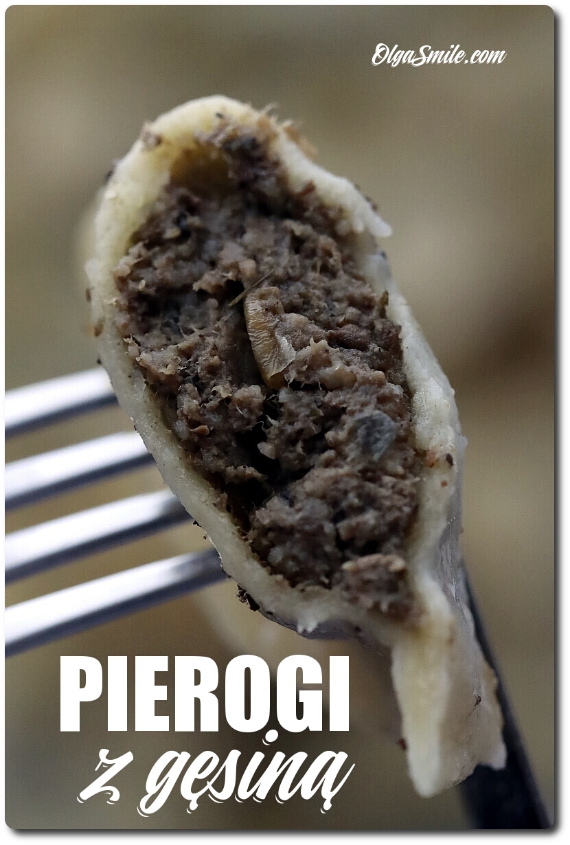 PIEROGI Z GĘSINĄ