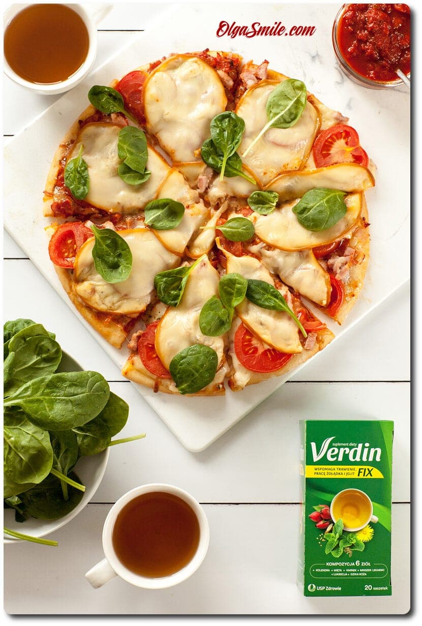 PIZZA DOMOWA podana z herbatką Verdin fix