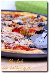 Pizza bezglutenowa na spodzie z ziemniaków