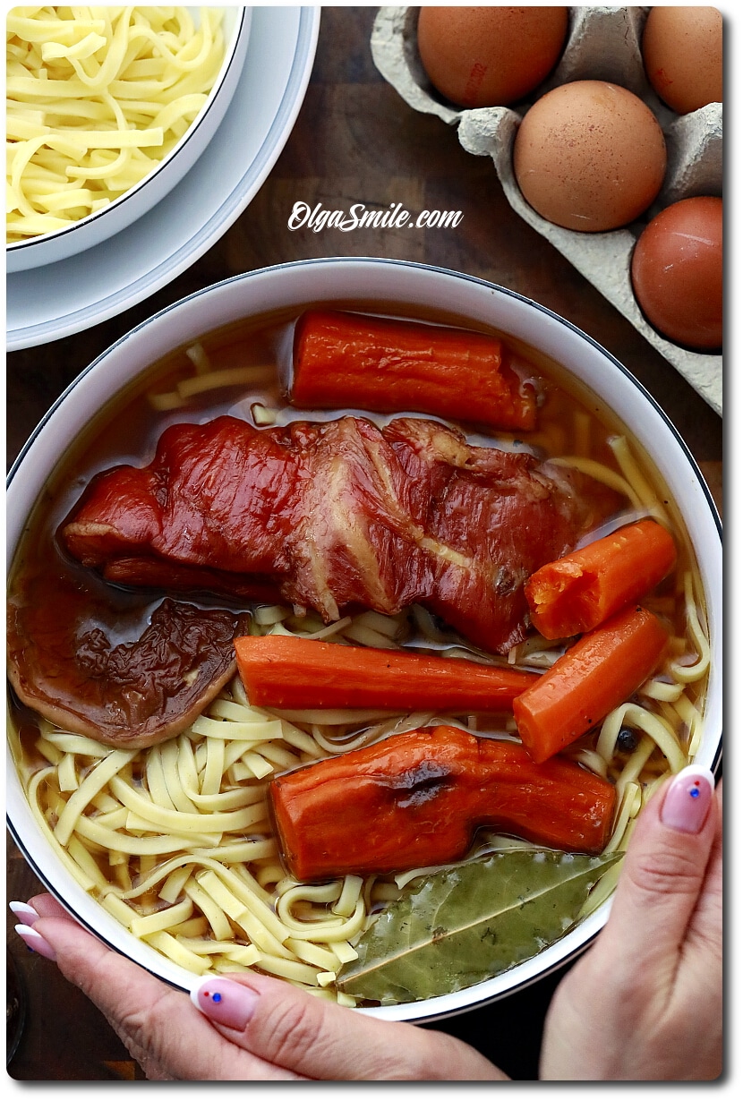 ROSÓŁ NA WĘDZONYCH ŻEBERKACH