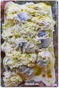 ŚLEDZIE Z JABŁKIEM I ŚMIETANĄ