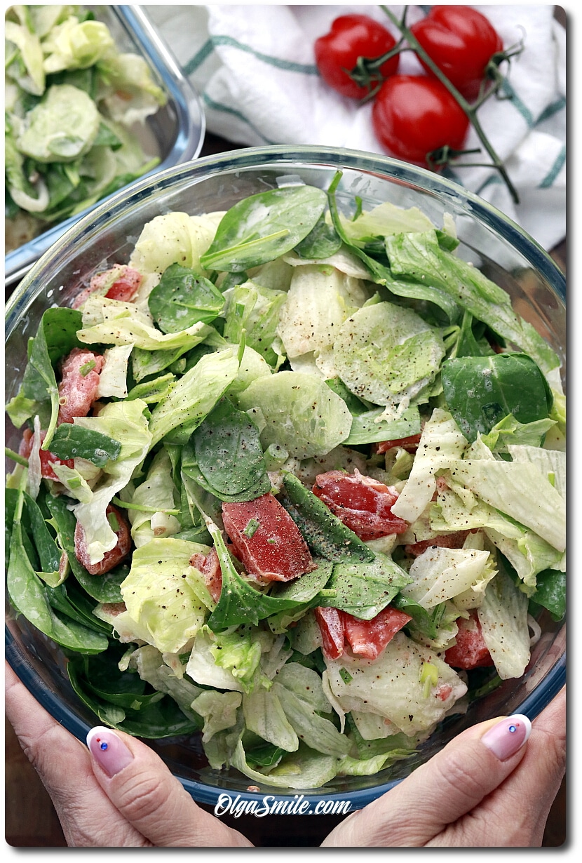 SURÓWKA Z SAŁATY LODOWEJ I SZPINAKU