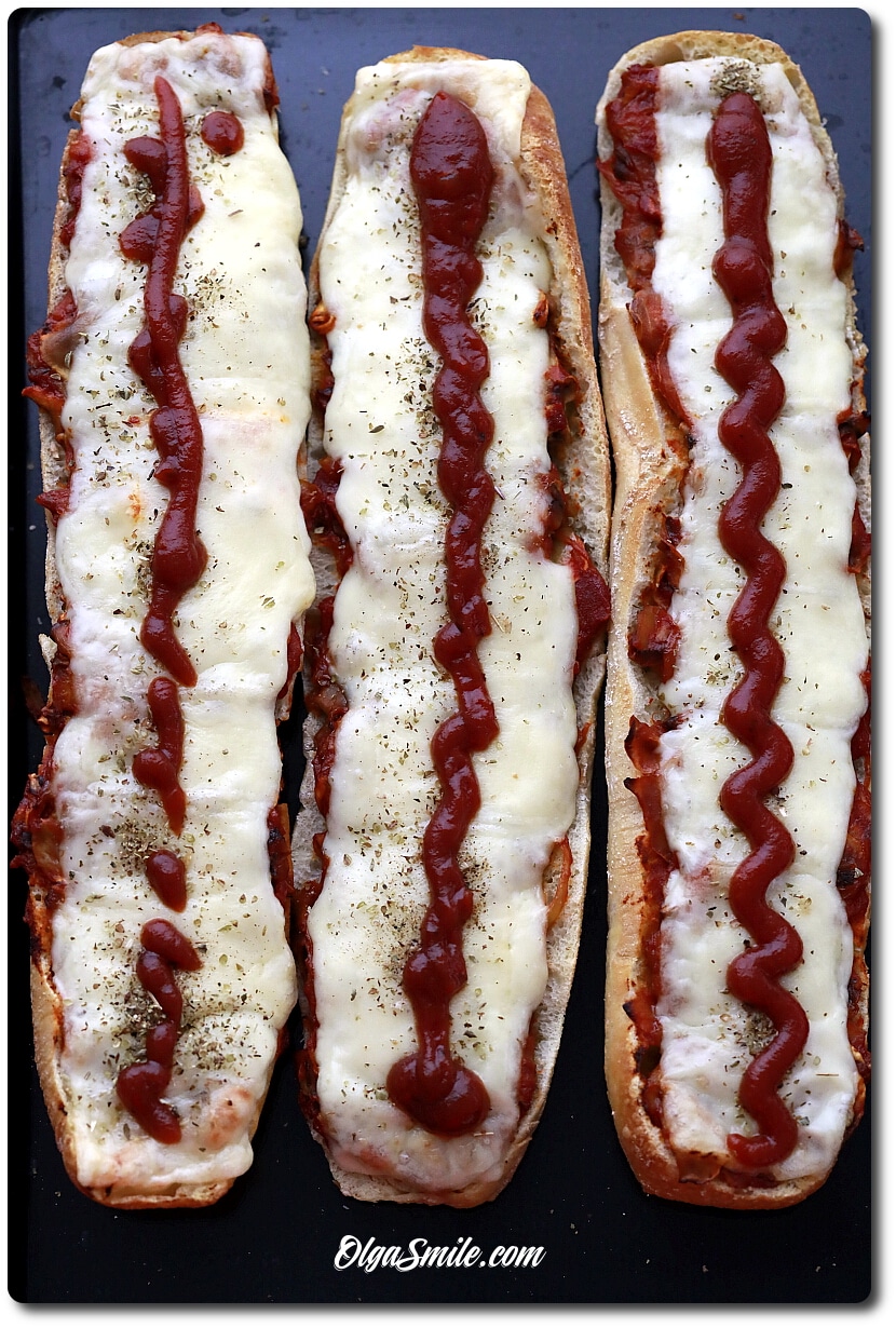 ZAPIEKANKI Z SEREM I PIECZARKAMI